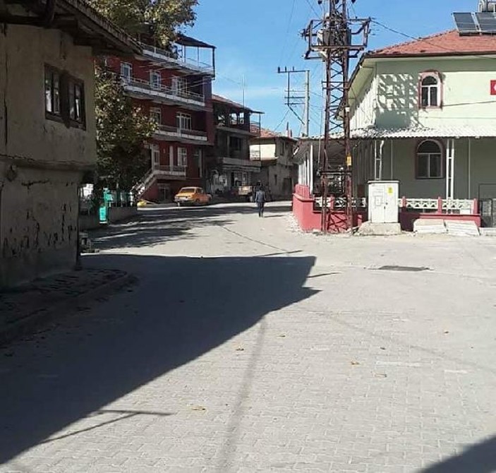 Kütahya'da, Altınkent köyü karantinaya alındı -1