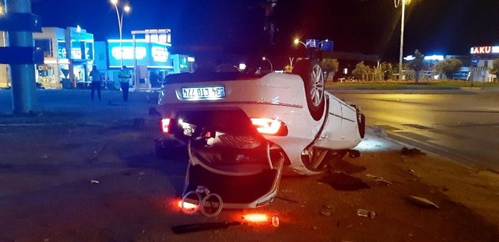 Bodrum’da kavşağa hızlı giren otomobil taklalar attı: 4 yaralı -2