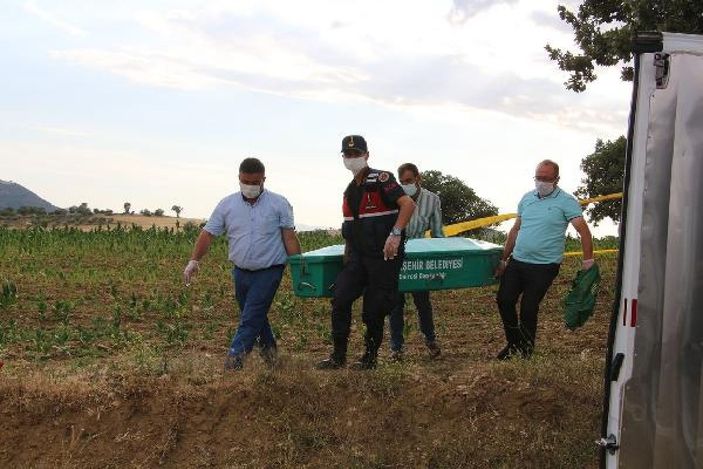 d Manisa'da ağabeyimi aldattın deyip yengesini öldürdü