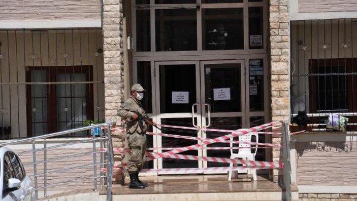 İslahiye'de 50 kişinin yaşadığı bina karantinaya alındı -1