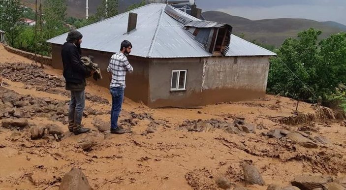 Bingöl'de depremin ardından sel felaketi