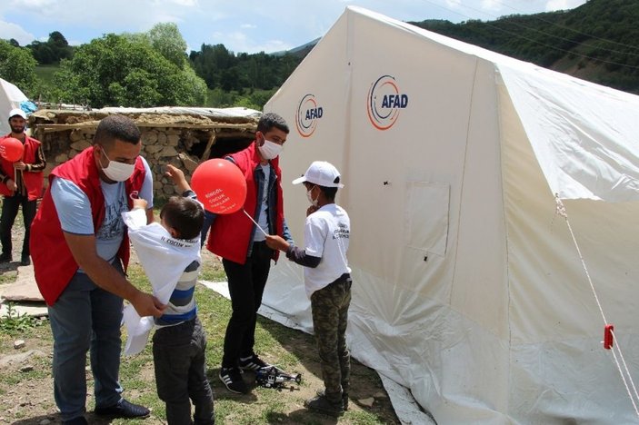 Bingöl'de depremzede çocuklara psikososyal destek