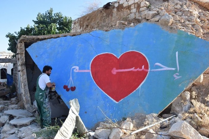 Suriyeli grafiti sanatçısı savaşın izlerini fırça darbeleriyle siliyor -2
