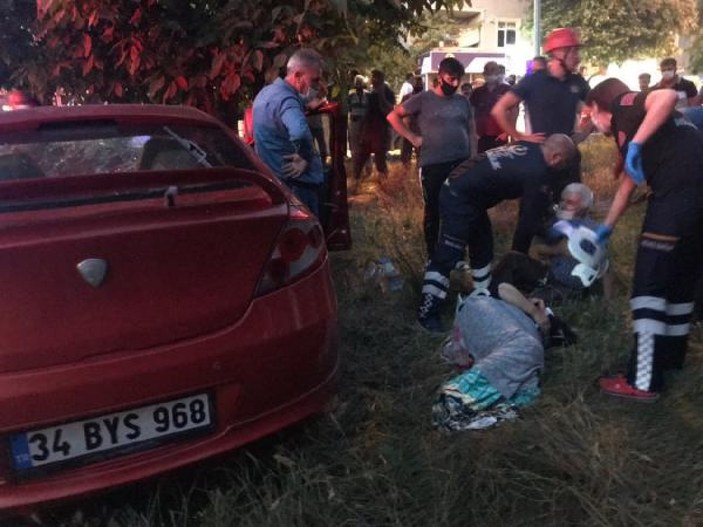 Arnavutköy'de trafik kazası: Aynı aileden 6 yaralı -8