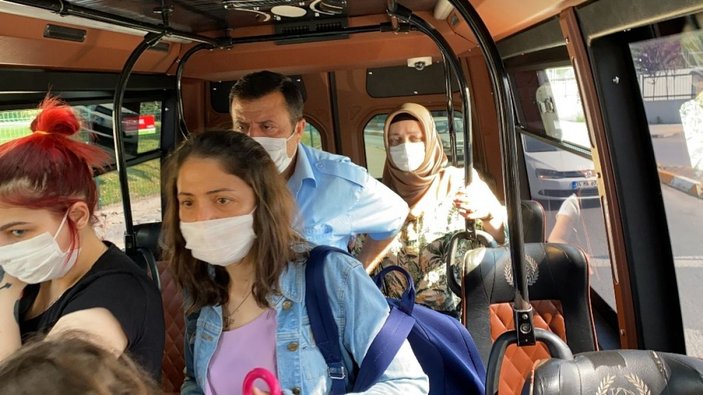 (Özel) İstanbul’da polisle tıka basa dolu minibüs arasında nefes kesen kovalamaca kamerada -5