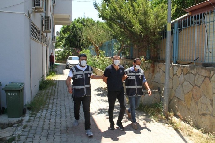Alanya’da 27 yıl hapis cezasıyla aranan cezaevi firarisi yakalandı -1