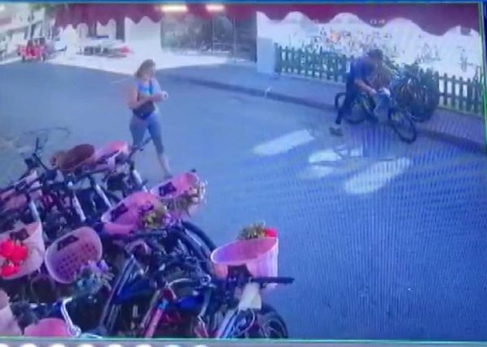 Büyükada'daki bisiklet hırsızlığı kamerada -2