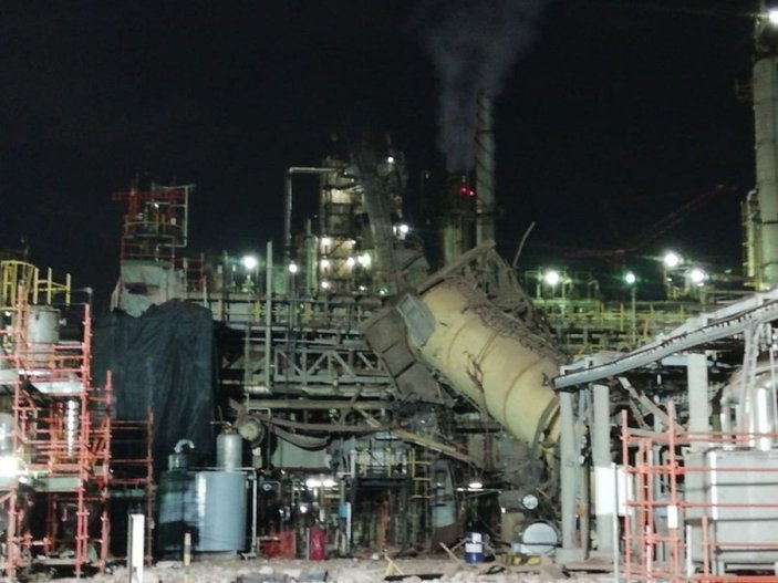 Güney Afrika’da petrol rafinerisinde patlama: 2 ölü -2