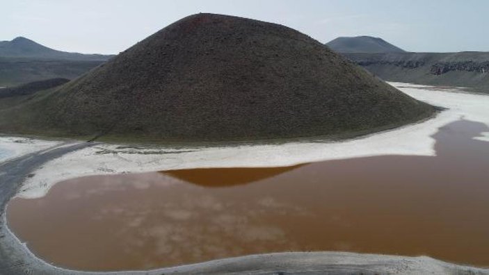 Dünyanın nazar boncuğu 'Meke Gölü'nde bir damla su kalmadı -10