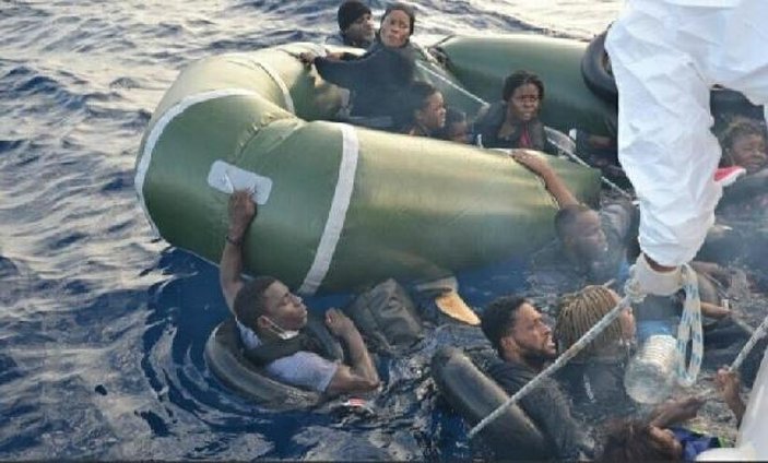 Yunanistan, 6 ayda, 3 bin 603 göçmeni Türk karasularına geri itti -5