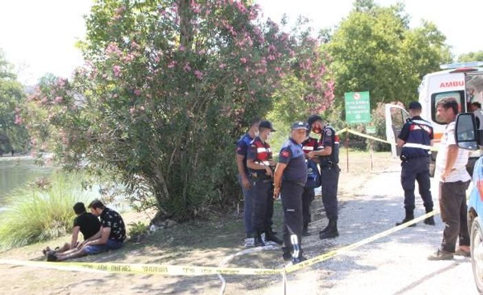 D Serinlemek için girdiği ırmakta boğuldu -5