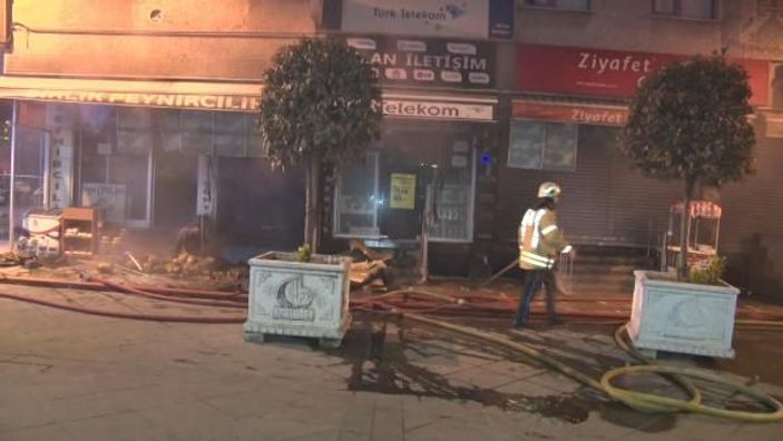 Bağcılar'da çok sayıda iş yerinde yangın