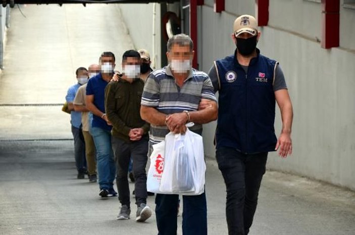 Ayakkabı tabanında cezaevindeki PKK’lılara talimat götüren şüpheliler yakalandı -3