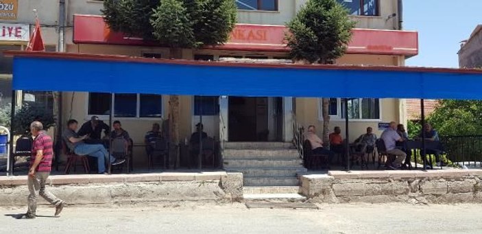 Av tüfeği ile babasına ateş etti; kahvede oturan 3 kişiyi yaraladı -3