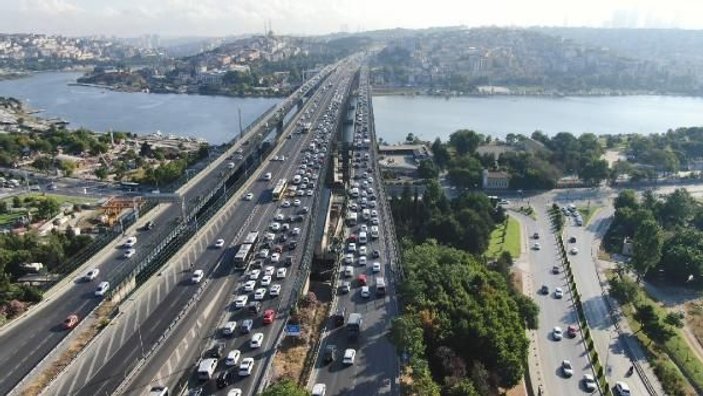 (Havadan fotoğraflar) Haliç'te trafik yoğunluğu -6