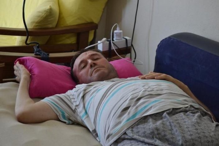 Otomobil çarpmasıyla yatağa bağımlı olan itfaiyeci, akülü tekerlekli sandalye istiyor -7