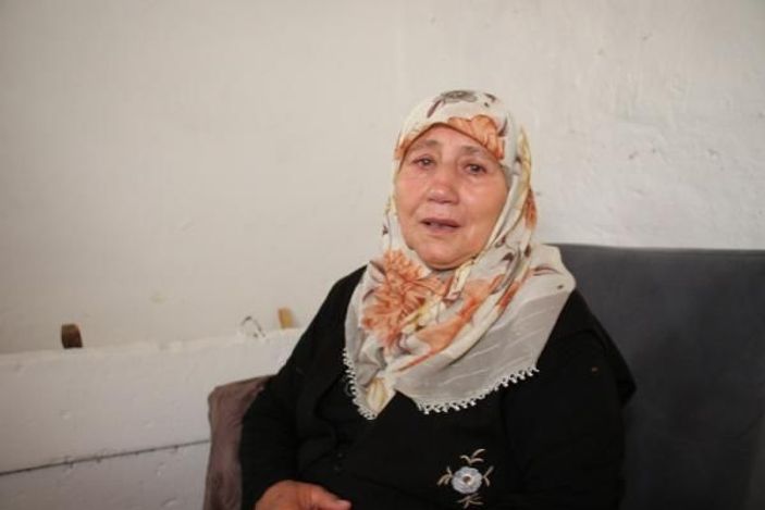 Evi yanan Bülbül Nine'ye, komşuları sahip çıktı -1