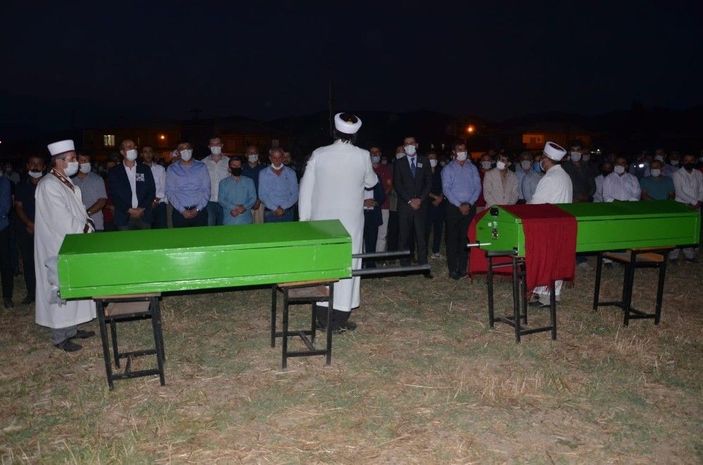 Evlilik hazırlığı yapan genç çift, yan yana toprağa verildi -5