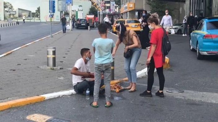 Taksim Meydanı'nda hasta numarasıyla duygu sömürüsü kamerada -6