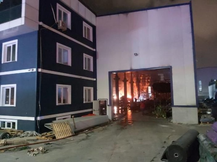 Kocaeli'de bir fabrikada 1,5 ayda ikinci yangın