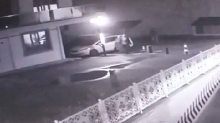 Husumetli olduğu komşusunu silahla vurdu -1