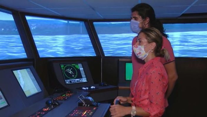 İÜ'de gemi simülatöründe uygulamalı kaptanlık eğitimi