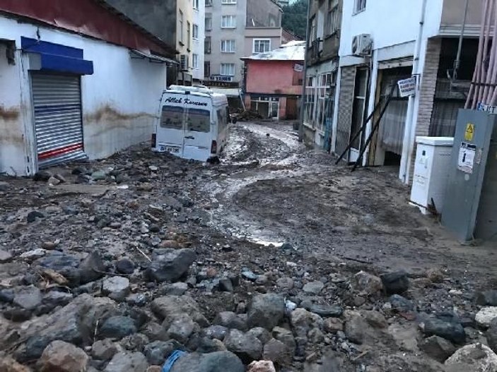 Giresun'da sel felaketi: 1 şehit, 2 ölü, 11 kayıp/Ek fotoğraflar -7