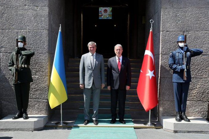 Bakan Akar, Ukrayna Başbakan Yardımcısı Urisky ile görüştü -1
