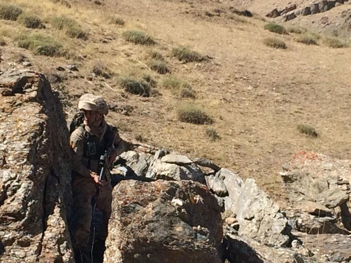 'Yıldırım- 10 Norduz Operasyonu'nda PKK sığınakları tespit edildi -2
