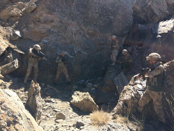 'Yıldırım- 10 Norduz Operasyonu'nda PKK sığınakları tespit edildi -7