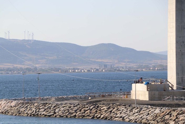 1915 Çanakkale Köprüsü'nde kılavuz halat çekimi nedeniyle Boğaz gemi geçişlerine kapatıldı-1 -7