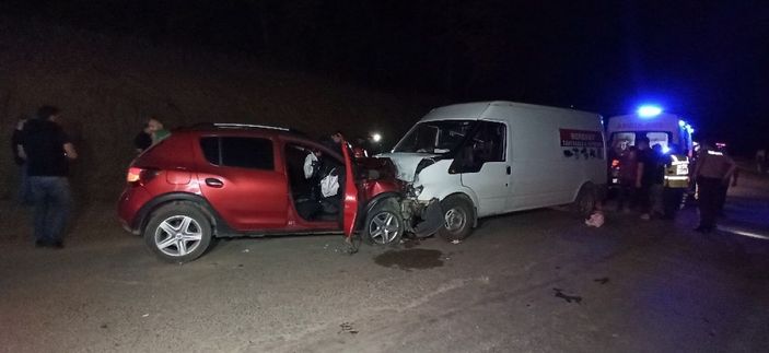 i Düzce'de kriz geçiren sürücü kaza yaptı: 1 ölü
