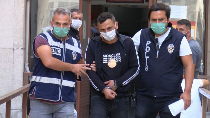 Yaşlı adama öldüresiye dayak cep telefonuyla görüntülendi -7