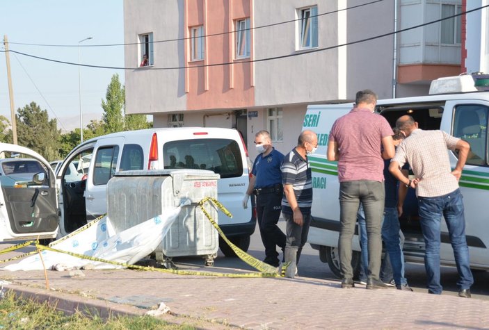 Kayseri'de, çöp konteynerinde bebek cesedi bulundu -1
