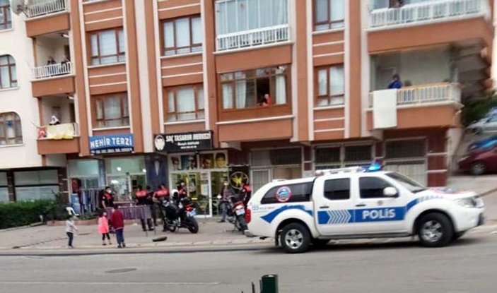 Ankara'da berber dükkanında silahlı kavga: 1 ölü, 1 yaralı -1