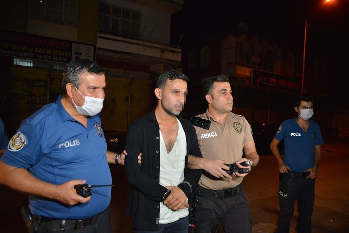 Adana'da 2 silahla yakalanan kişi: Koruma amaçlı taşıyorum