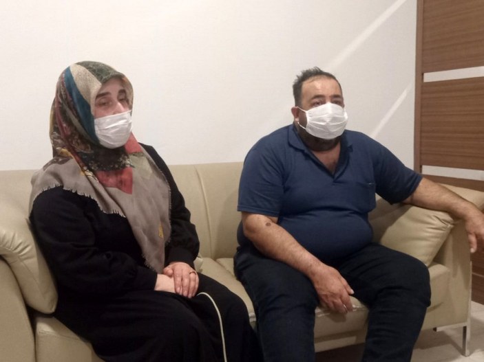 Diyarbakır'da evlat nöbetindeki bir ailenin daha yüzü güldü