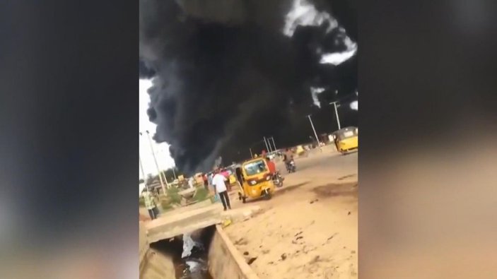 Nijerya’da yakıt tankeri faciası