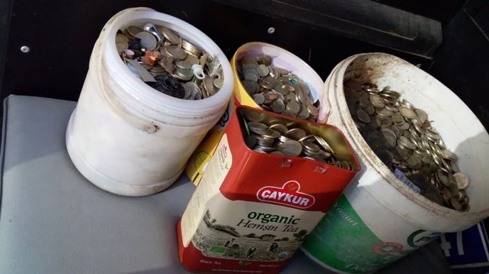 Aydın'da çöp evden yüklü miktarda para çıktı