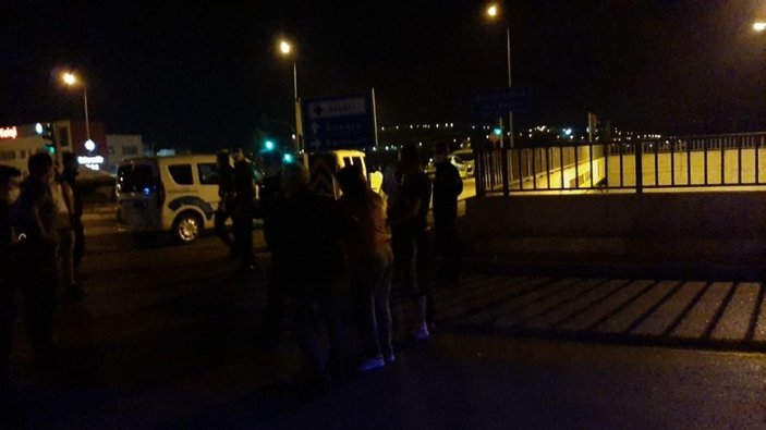 İntihara kalkışan genç kadını polis ikna etmek için dakikalarca uğraştı -2