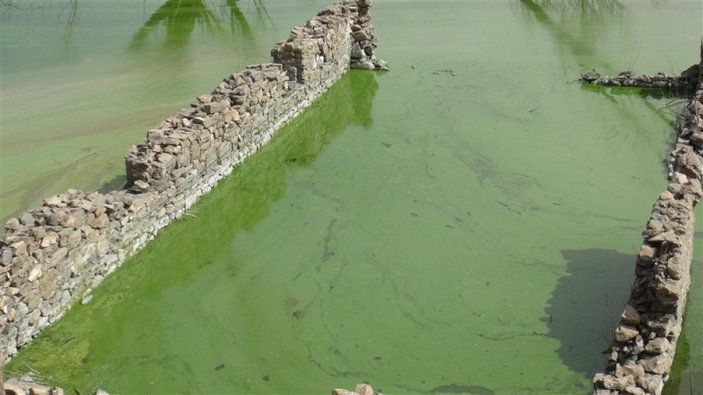Barajda su seviyesi düşünce köy ortaya çıktı -9