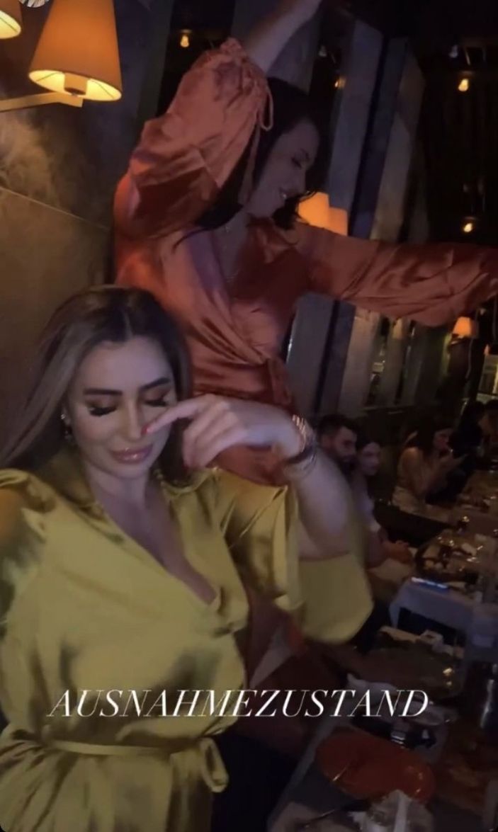 (Özel) Bebek’teki ünlü işletmede kuralsız doğum günü partisi kamerada -6