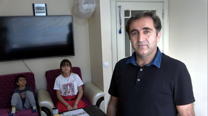 Tablet almak için biriktirdiği 36 lirayı, Azerbaycan'a gönderdi -10