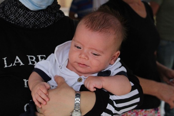 Antalya’da terk edilmiş üç aylık bebek bulundu