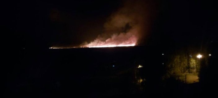 Hakkari'de Nehil Sazlığı'nda yangın