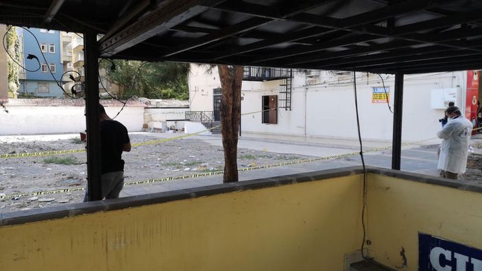 Ablasını sokak ortasında öldürdü -4