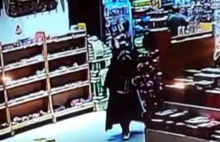 Dinlenme tesisinin tuvaletinde doğum yapıp, bebeği çöpe atan anne adliyede -3