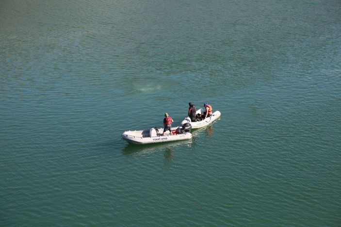Kayıp Gülistan’ı arama çalışmaları genişletildi -1