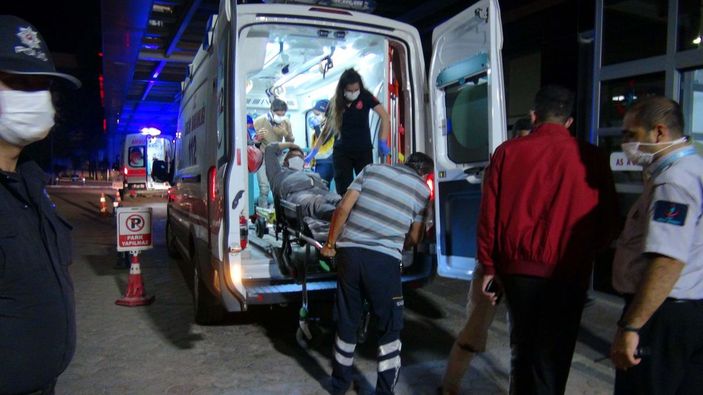 Kilis'te husumetli aileler birbirine girdi