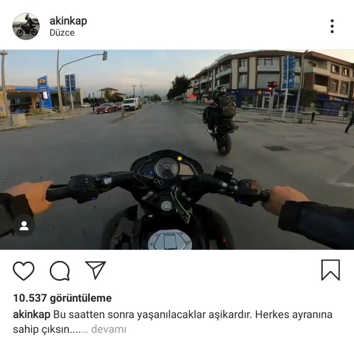 Kırmızı ışıkta geçen motosiklet otomobile çarptı; sürücünün sosyal medyadan paylaştığı görüntüler dikkat çekti -4